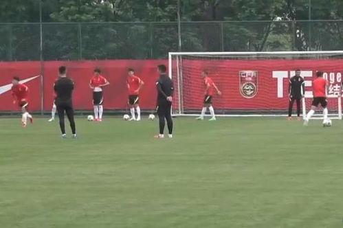 国足记者爆料新闻最新消息,备战关键战，国足调整阵容应对挑战